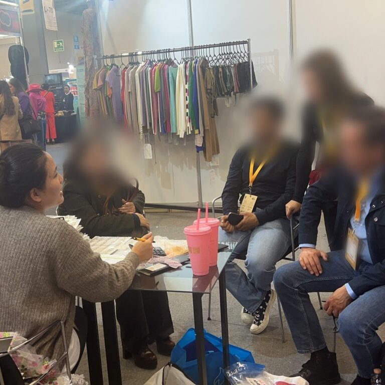 T-Win customer visit
